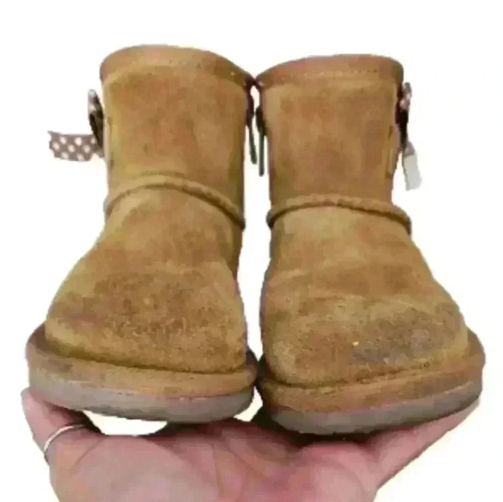 Ugg Kids Tan Victoria Mini Dots Suede Boots 8